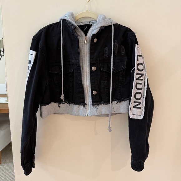 American Bazi Jackets & Blazers - American Bazi Fashion Tour Cropped Denim Jacket with Gray Hoodie - Medium